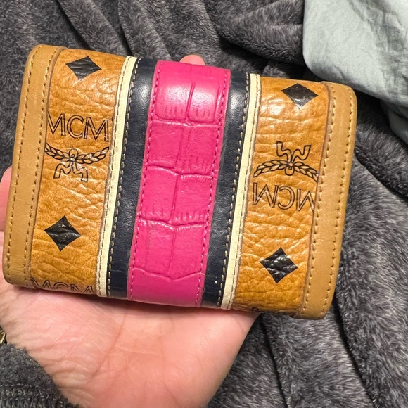 MCM wallet - Picture 2 of 8